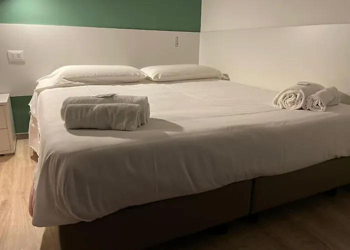 Cernaia Oda ve Kahvaltı