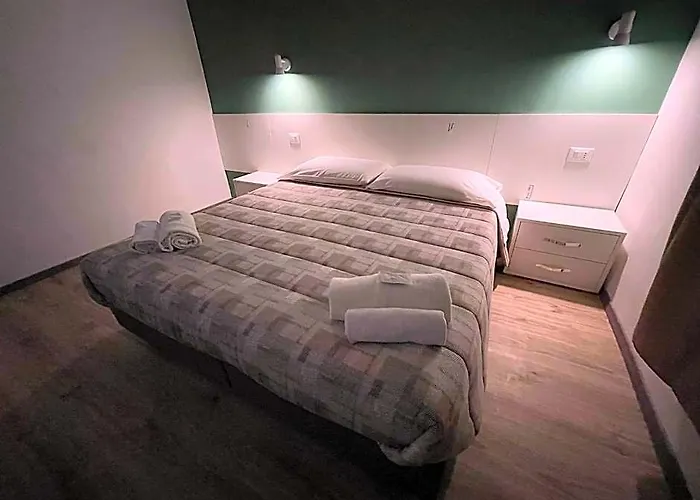 Cernaia Oda ve Kahvaltı 3*